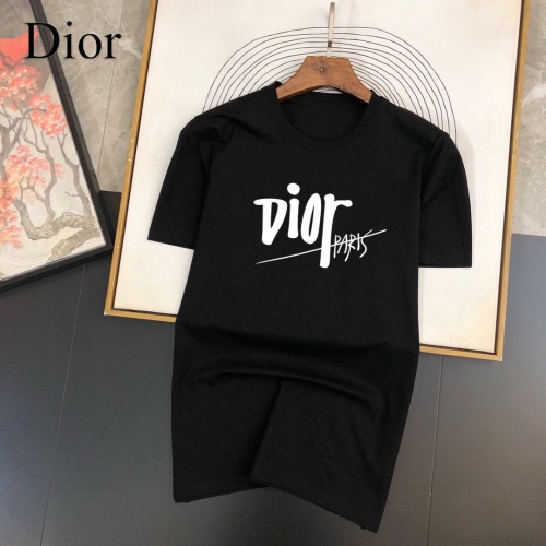 Christian Dior T-Shirts Short Sleeved For Men #887987