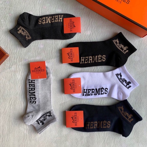 Replica Hermes Socks #888255 $27.00 USD for Wholesale