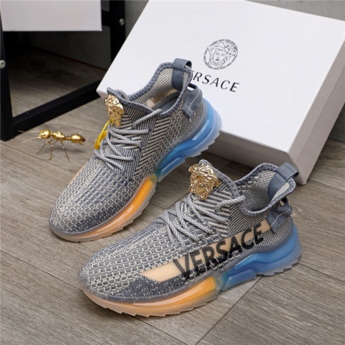 Versace Casual Shoes For Men #888289