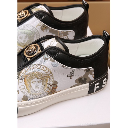 Replica Versace Casual Shoes For Men #888873 $82.00 USD for Wholesale