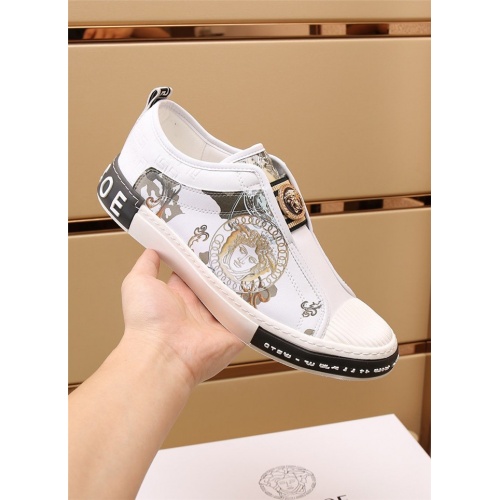 Replica Versace Casual Shoes For Men #888874 $82.00 USD for Wholesale