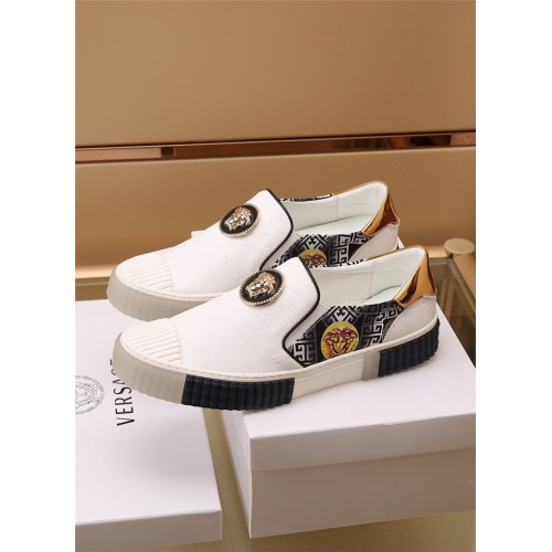 Replica Versace Casual Shoes For Men #888876 $82.00 USD for Wholesale
