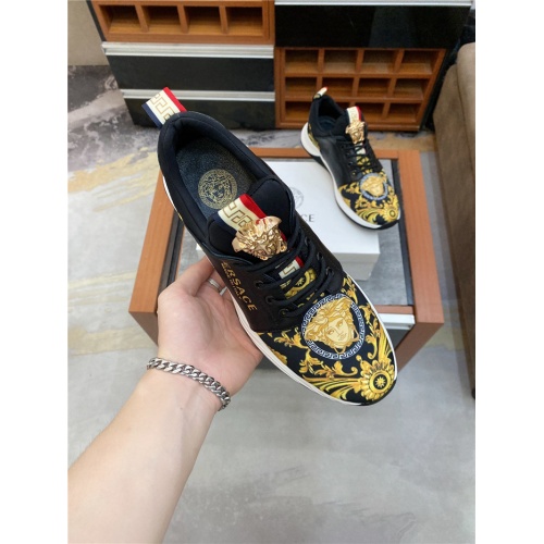 Replica Versace Casual Shoes For Men #890024 $76.00 USD for Wholesale