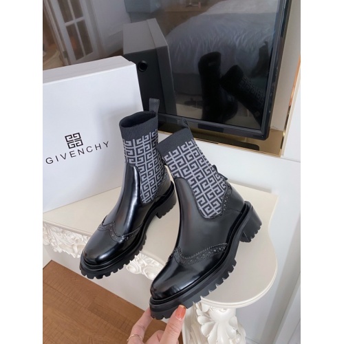 Givenchy Boots For Women #890368