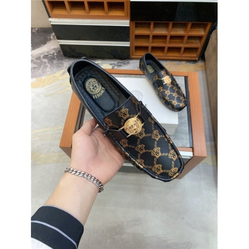 Replica Versace Leather Shoes For Men #890569 $76.00 USD for Wholesale