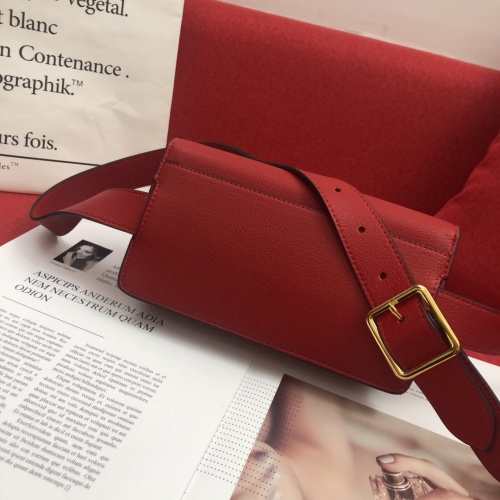 Replica Valentino AAA Quality Messenger Bags For Women #891288 $96.00 USD for Wholesale