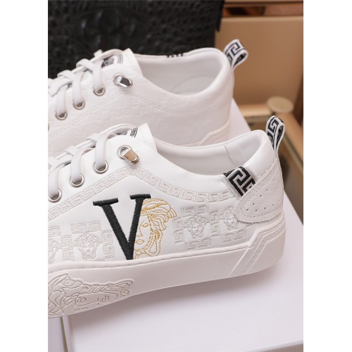 Replica Versace Casual Shoes For Men #891422 $82.00 USD for Wholesale