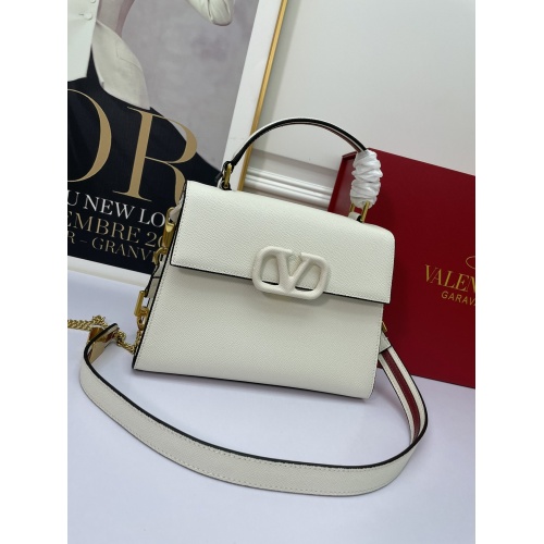 Valentino AAA Quality Messenger Bags For Women #891492 $112.00 USD, Wholesale Replica Valentino AAA Quality Messenger Bags