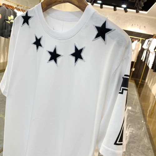 Replica Givenchy T-Shirts Short Sleeved For Men #891895 $41.00 USD for Wholesale