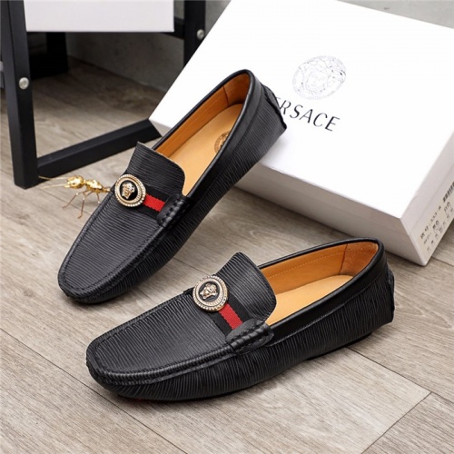Versace Casual Shoes For Men #892262