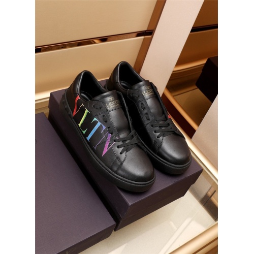 Valentino Casual Shoes For Men #892314 $82.00 USD, Wholesale Replica Valentino Casual Shoes
