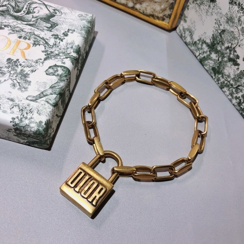 Christian Dior Bracelets #892396 $42.00 USD, Wholesale Replica Christian Dior Bracelets