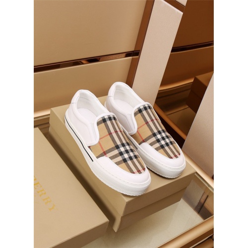 Burberry Casual Shoes For Men #892560 $80.00 USD, Wholesale Replica Burberry Casual Shoes