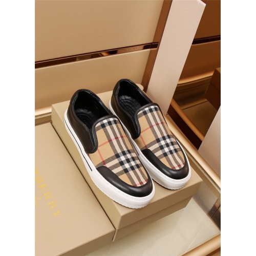 Burberry Casual Shoes For Men #892561 $80.00 USD, Wholesale Replica Burberry Casual Shoes