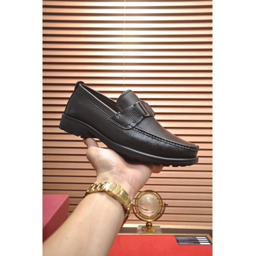 Replica Salvatore Ferragamo Leather Shoes For Men #892748 $92.00 USD for Wholesale