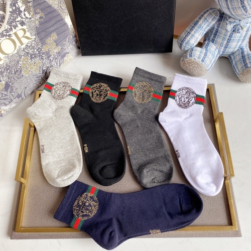 Replica Versace Socks #892839 $27.00 USD for Wholesale