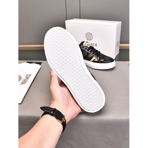 Replica Versace Casual Shoes For Men #893040 $72.00 USD for Wholesale