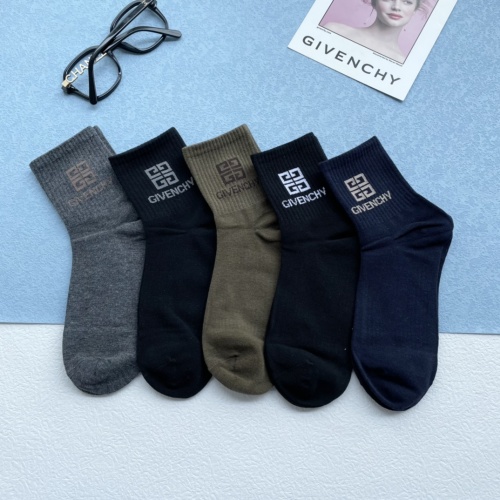 Givenchy Socks #893732 $27.00 USD, Wholesale Replica Givenchy Socks