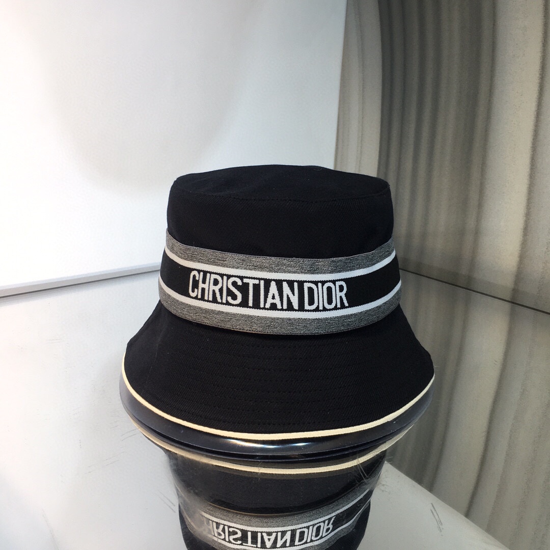 christian dior cap