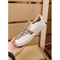 $76.00 USD Burberry Casual Shoes For Men #886403