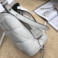 $100.00 USD Prada AAA Quality Messeger Bags For Women #886573