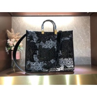 $175.00 USD Fendi AAA Quality Tote-Handbags For Women #888552