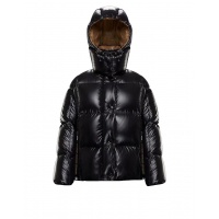 $162.00 USD Moncler Down Feather Coat Long Sleeved For Women #889003