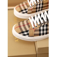 $80.00 USD Burberry Casual Shoes For Men #892563