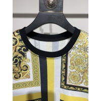 $48.00 USD Versace Hoodies Long Sleeved For Unisex #893125