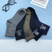$27.00 USD Givenchy Socks #893732