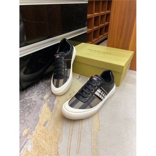 Burberry Casual Shoes For Men #893877 $72.00 USD, Wholesale Replica Burberry Casual Shoes