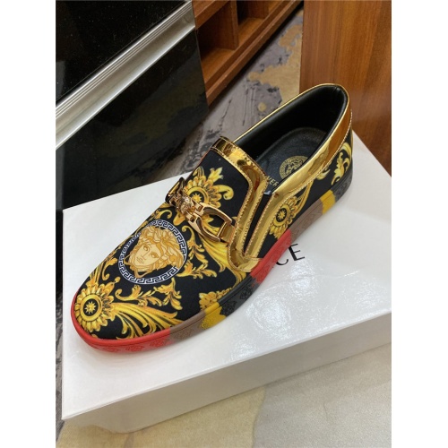 Replica Versace Casual Shoes For Men #893888 $68.00 USD for Wholesale