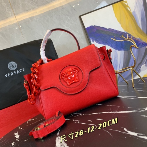 Versace AAA Quality Messenger Bags For Women #894234 $150.00 USD, Wholesale Replica Versace AAA Quality Messenger Bags
