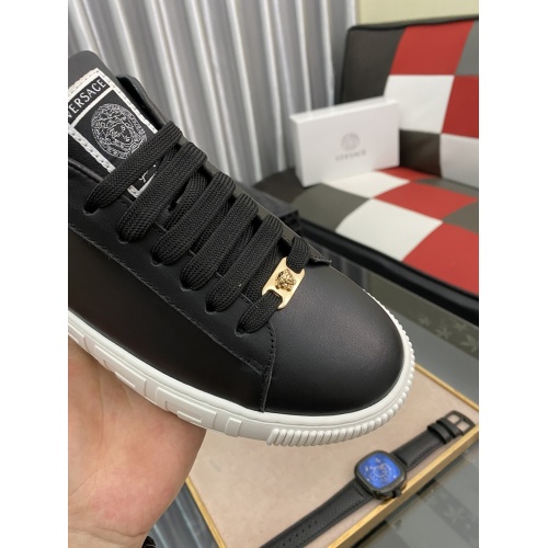 Replica Versace Casual Shoes For Men #894752 $76.00 USD for Wholesale