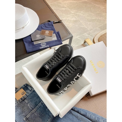 Replica Versace Casual Shoes For Men #894945 $102.00 USD for Wholesale