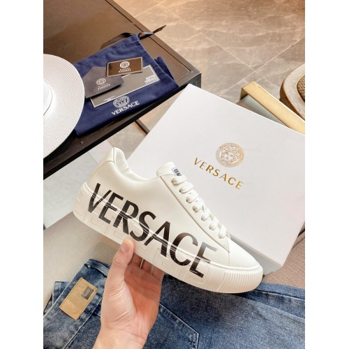 Replica Versace Casual Shoes For Men #894948 $102.00 USD for Wholesale
