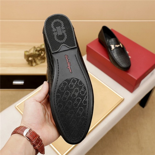 Replica Salvatore Ferragamo Leather Shoes For Men #895023 $68.00 USD for Wholesale