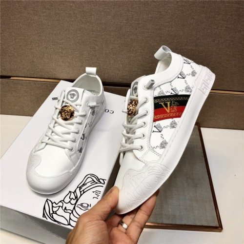 Replica Versace Casual Shoes For Men #895435 $80.00 USD for Wholesale