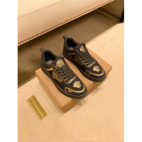 Replica Versace Casual Shoes For Men #895436 $76.00 USD for Wholesale