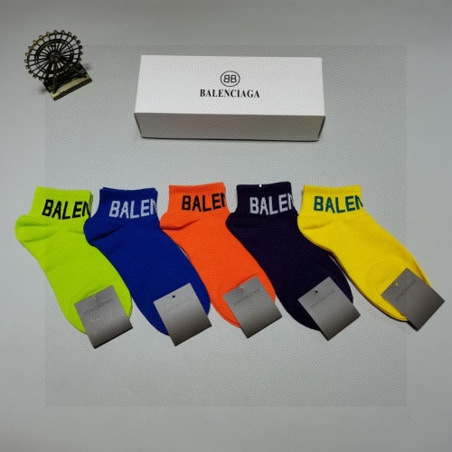 Replica Balenciaga Socks #895466 $27.00 USD for Wholesale