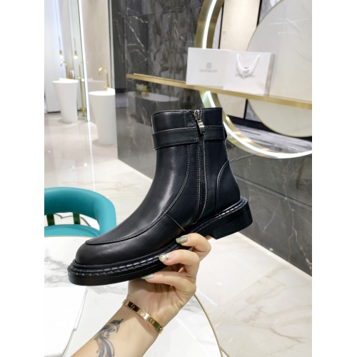 Replica Givenchy Boots For Women #895531 $108.00 USD for Wholesale