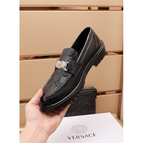 Replica Versace Leather Shoes For Men #895824 $88.00 USD for Wholesale