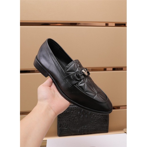 Replica Versace Leather Shoes For Men #895825 $88.00 USD for Wholesale