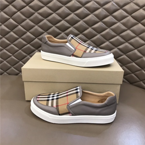 Burberry Casual Shoes For Men #895868