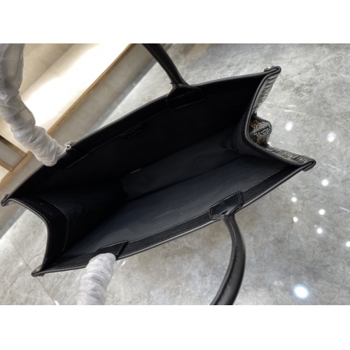 Replica Christian Dior AAA Quality Tote-Handbags For Women #896013 $128.00 USD for Wholesale