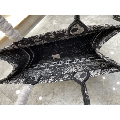 Replica Christian Dior AAA Quality Tote-Handbags For Women #896017 $162.00 USD for Wholesale