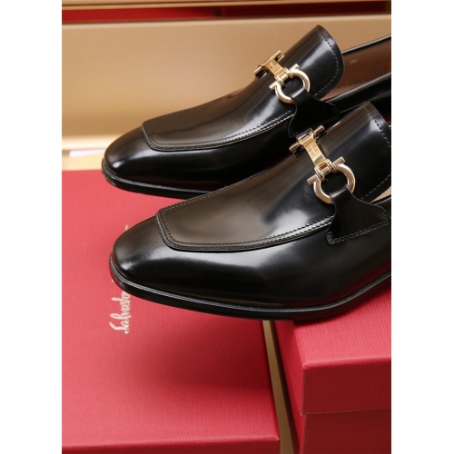 Replica Salvatore Ferragamo Leather Shoes For Men #897477 $118.00 USD for Wholesale