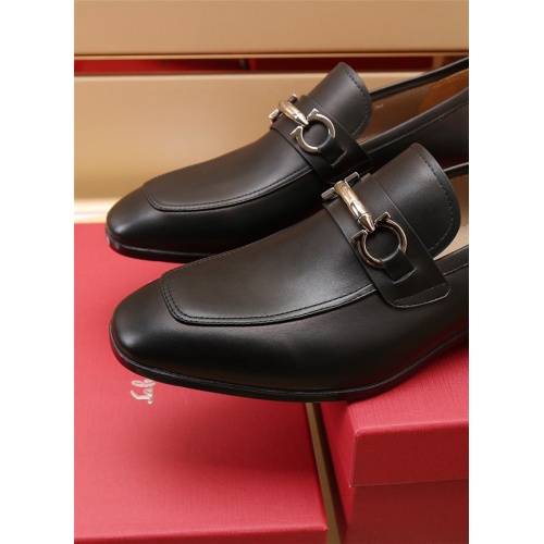 Replica Salvatore Ferragamo Leather Shoes For Men #897480 $118.00 USD for Wholesale
