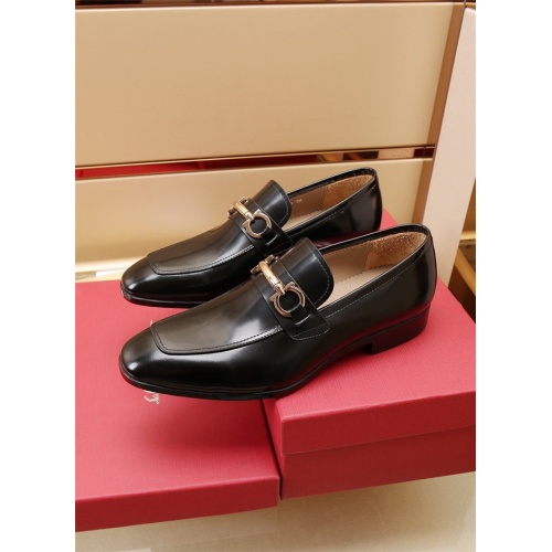 Replica Salvatore Ferragamo Leather Shoes For Men #897481 $118.00 USD for Wholesale
