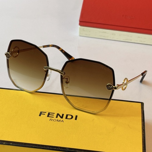 Fendi AAA Quality Sunglasses #897591